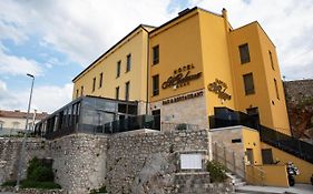 Hotel Meduza