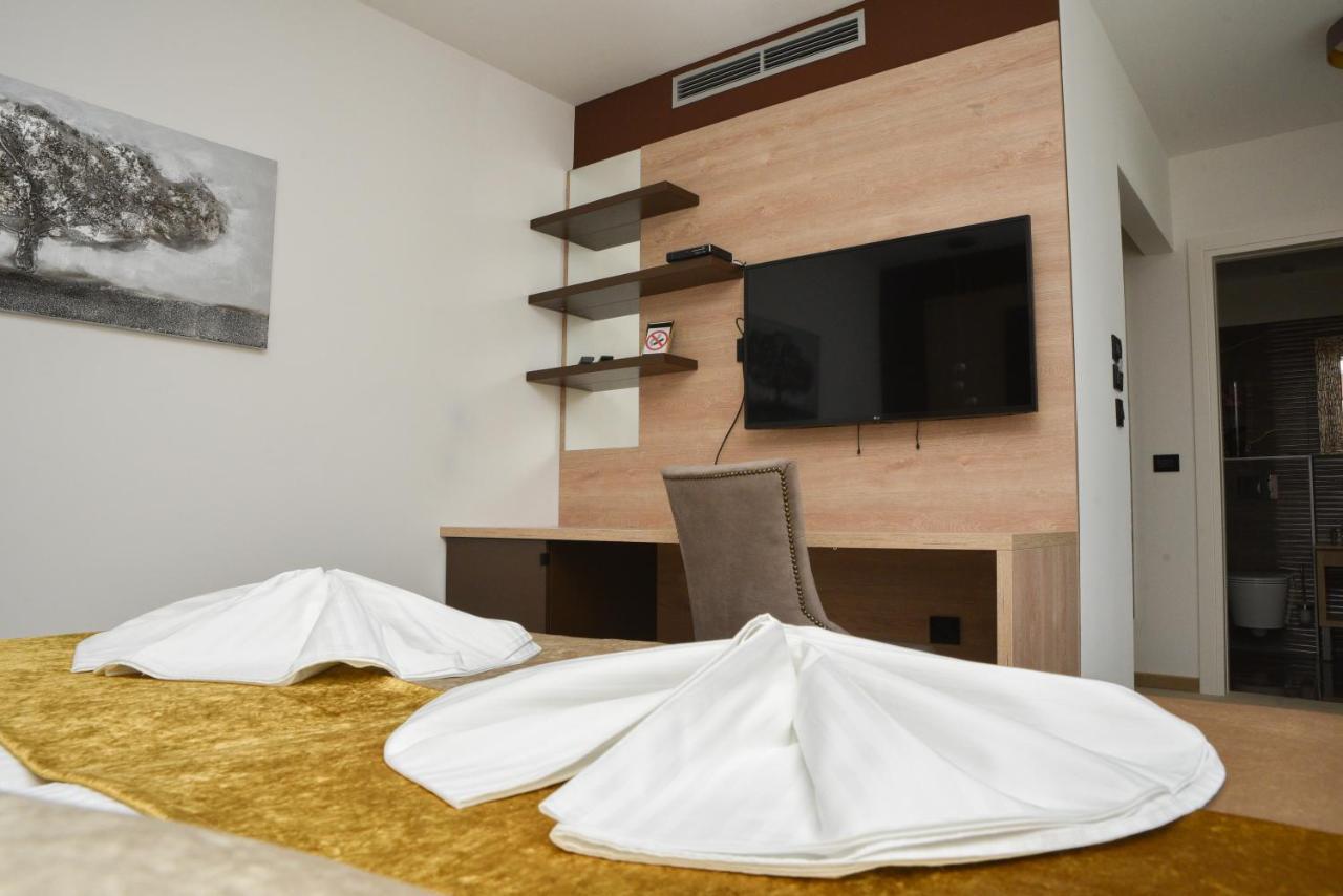 Hotel Meduza Senj  Exterior photo